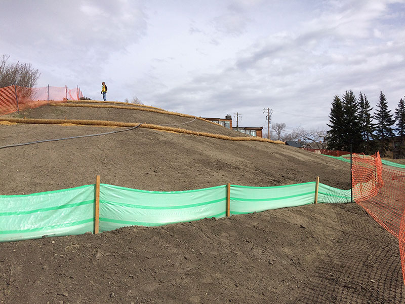 Silt fences and straw wattles installation
